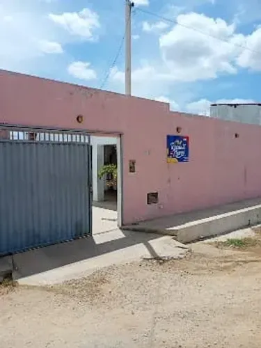Aluga-se casa para: temporadas, diárias, finais de semanas, mês entre outros.