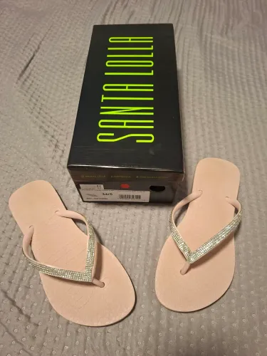 Chinelo Santa Lola num.34/35.Pouco uso.Ótimo estado.