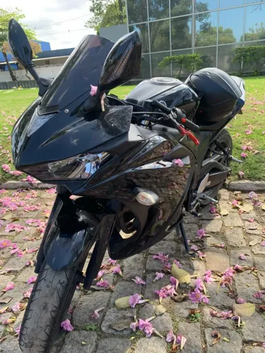 Yamaha YZF R-3 321 2016