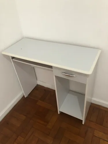 VENDO escrivaninha MDF