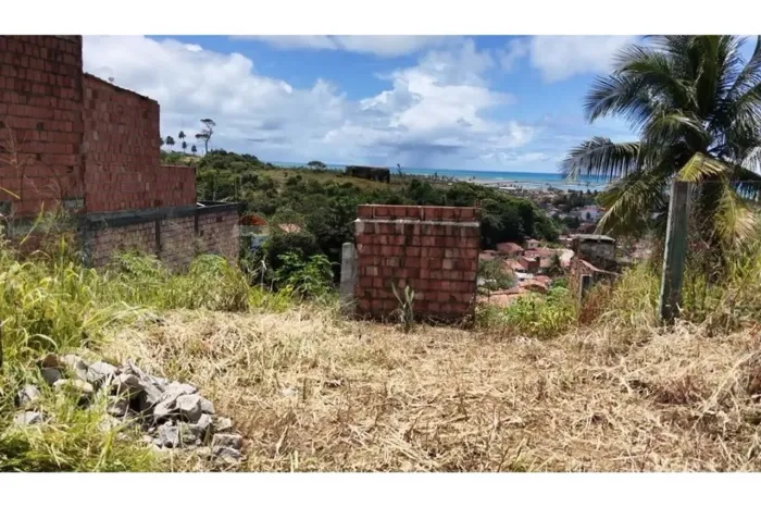 "Terreno dos Sonhos em São Miguel dos Milagres, AL"