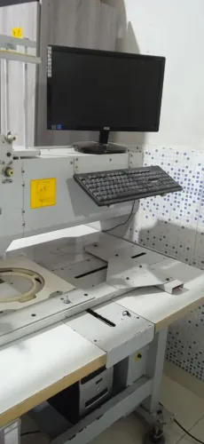 Maquina ade bordar industrial