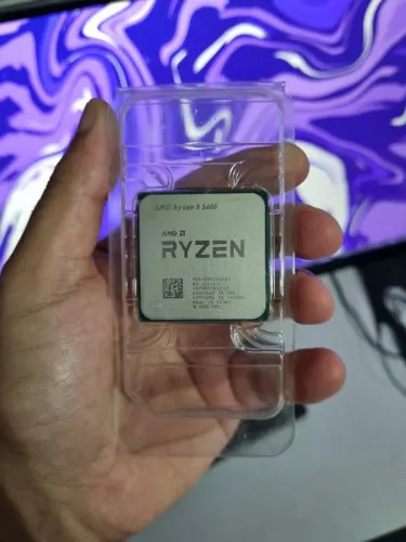 Processador AMD Ryzen 5 5600 6 Cores 12 Threads Max Boost 4.4GHz PCIe 4.0