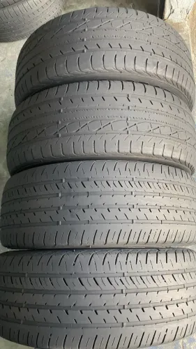 Pneus 205/55/16 os quatro 550,00