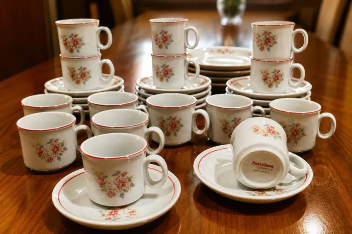 Xícaras de porcelana (cafezinho)