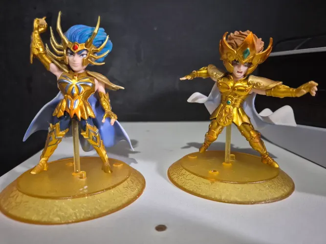 Actions figure cavaleiros do Zodíaco