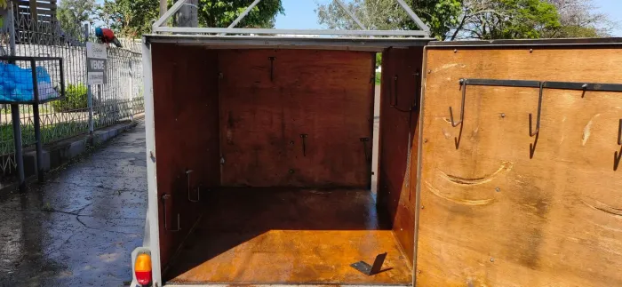 Chevrolet A-10 2.5/4.1 2003