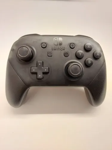 Controle Pro Controller Nintendo Switch