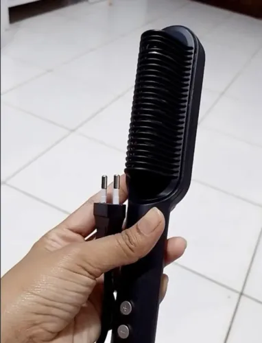 Escova alisadora 3 em 1 - NOVA