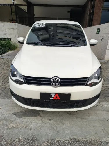 Volkswagen Fox 1.0 MI Total Flex 8V 5P 2014