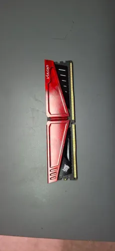 Memória RAM 8GB DDR4