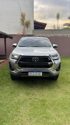 Toyota Hilux CD SRX 4X4 2.8 TDI 16V Diesel Aut. 2023