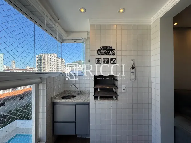 Apartamento à venda com churrasqueira na varanda e lazer completo