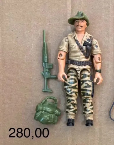 Comandos em ação duas figuras
