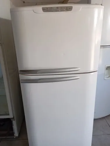 Geladeira duplex Frost Free 