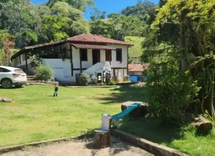 Imóvel para venda possui 629200 metros quadrados com 1 quarto em Zona Rural - Santos Dumon