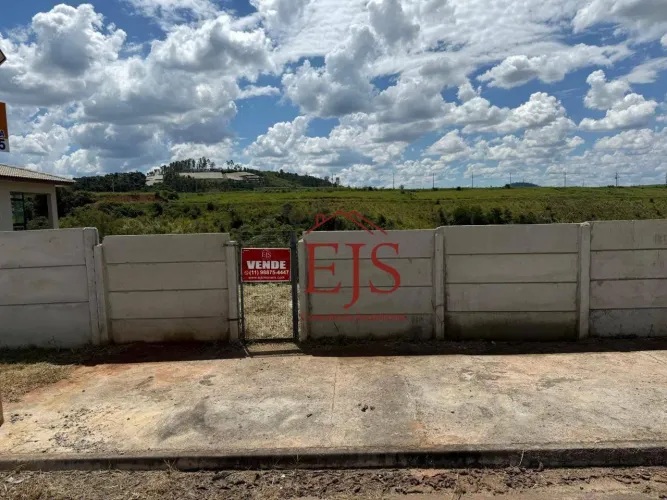 Lindo terreno em loteamento fechado a venda Serras de Atibaia I em Atibaia - SP