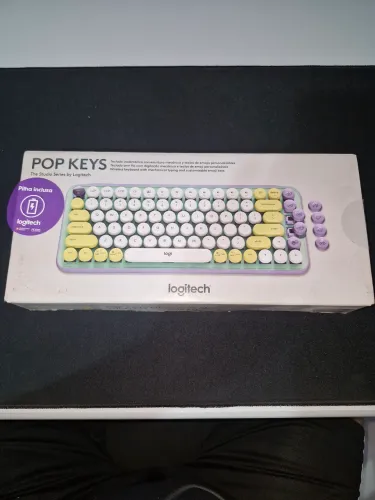 Teclado Mecânico Logitech Pop Keys