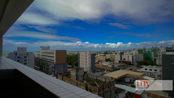 Apartamento todo projetado com 90 m² e 2 quartos próximo da praia no Jardim Oceania