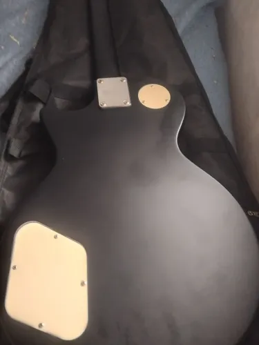 Guitarra Les Paul Strinberg