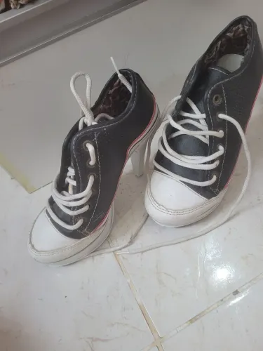 Sapatos número 36 femenino 