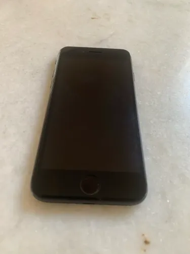 iPhone 8 64GB