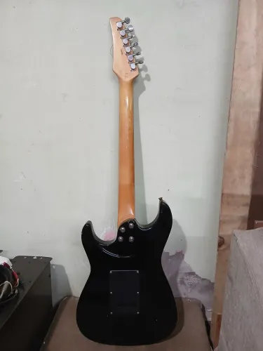 Guitarra Seizi