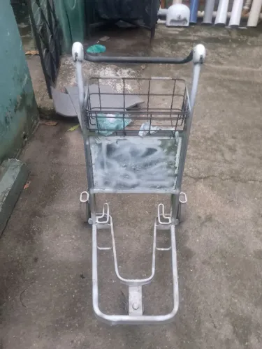 Venda de carinho reforçado