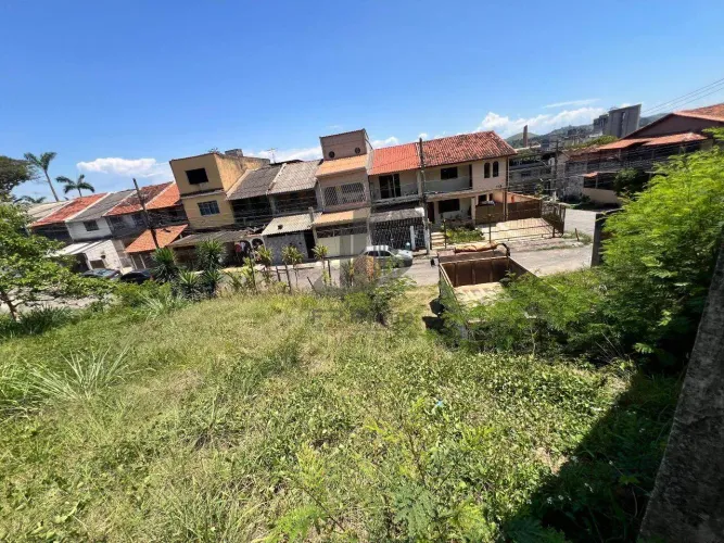 Excelente Terreno à venda, 319 m² por R$ 570.000 - Conforto - Volta Redonda/RJ