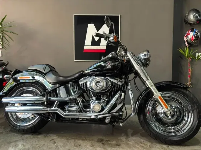 HARLEY-DAVIDSON FAT BOY FLSTF 2015 - Cam Service realizado - Impecável