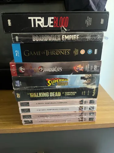 Lote de séries Bluray e dvd