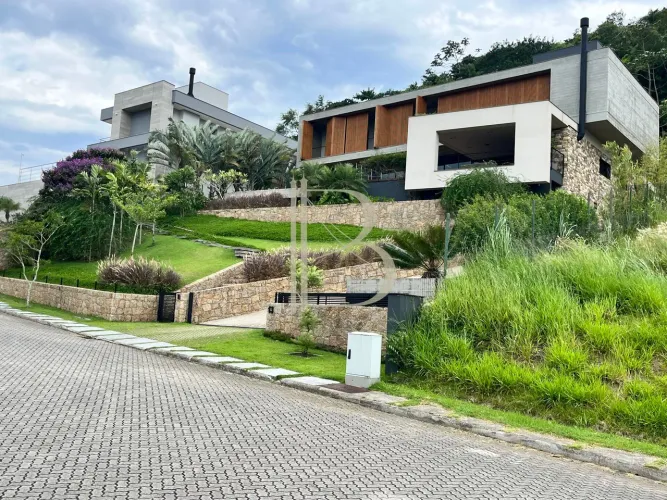 Lote Condominio Fechado Córrego Grande