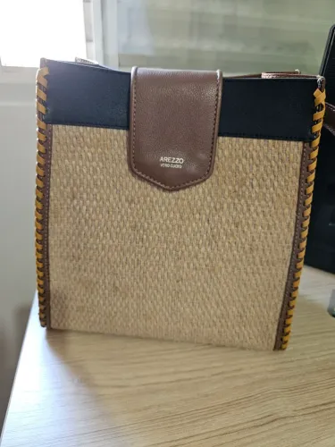 Bolsa Arezzo sem uso