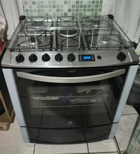 Vendendo móveis seminovos
