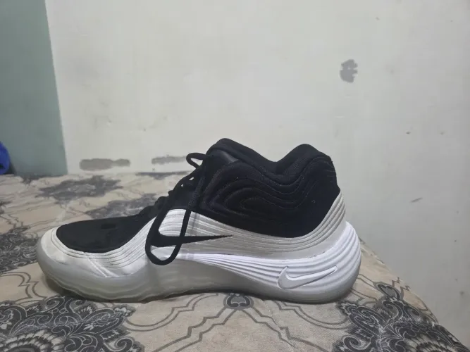 Nike precision 8 mid