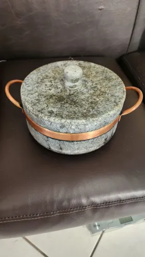 Panela em pedra