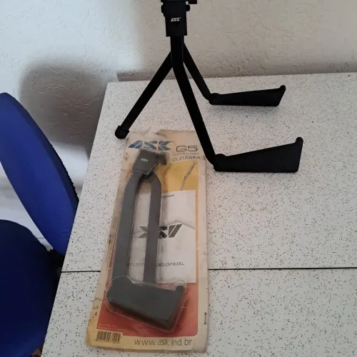 Suporte chão p Guitarra,Baixo ou Violao