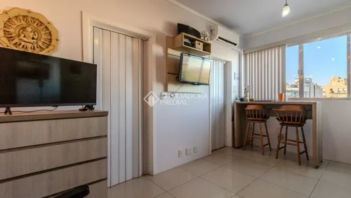 JK MOBILIADO PARA AIRNB&B - CENTRO HISTÓRICO - PORTO ALEGRE/RS