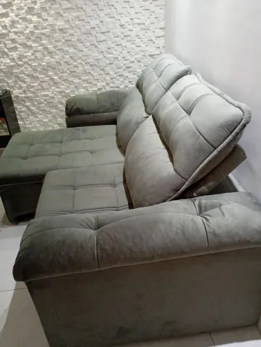 Sofá 2 metros cinza (molas ensacadas)