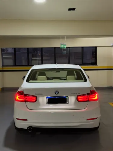 BMW 320I A 2.0 Turbo/activeflex 16V 184cv 4P 2015