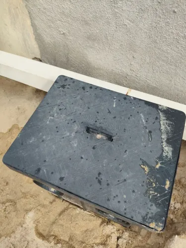 Caixa de cordura nunca usou