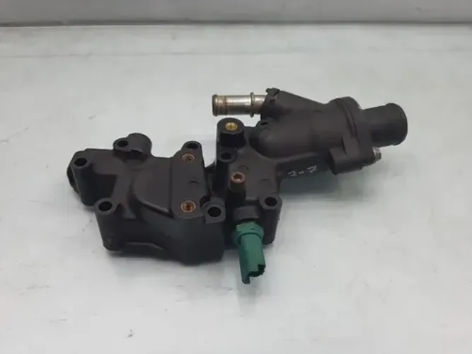 Carcaça Válvula Termostatica Peugeot 207 1.4 2013 V1157