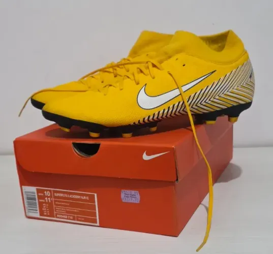 Chuteira Nike Mercurial Superfly VI 6 Academy NJR