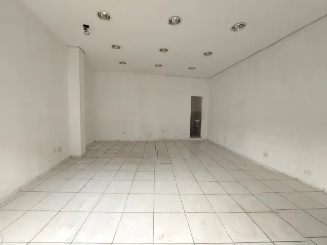 Conjunto comercial para locação em Jardim Santo Elias, 30m²