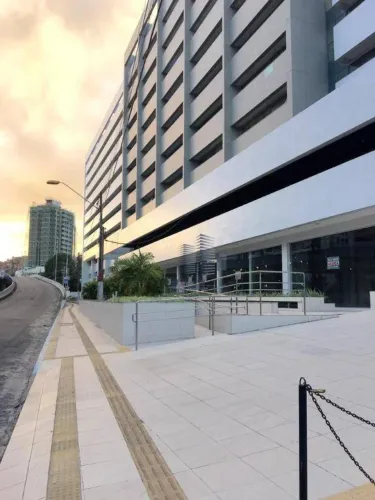 Sala para alugar, 39 m² por R$ 3.500,00/mês - Mangabeiras - Maceió/AL