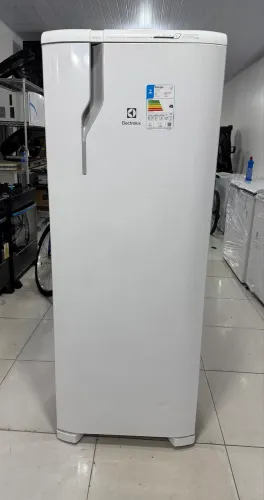 Geladeira Electrolux