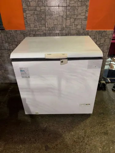 Freezer 305 litros