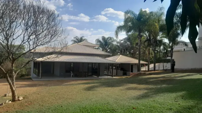 Chácara para venda com 10.000 metros quadrados com 3 quartos em Condomínio Saraiva- Betim