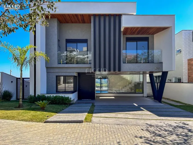 Excelente Sobrado Pronto para Morar com Sistema Alexa Integrado Cond. Alphaville 2, 4 SUÍT