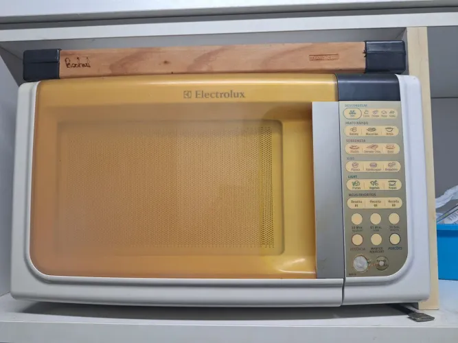 Micro-ondas Electrolux sem funcionar